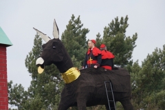 230